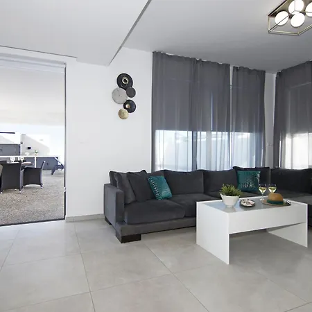 Amazonia - Large Private Pool * Protaras